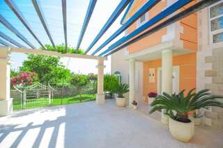 Виллы Villa Dragana Будва Вилла с собственным бассейном-74