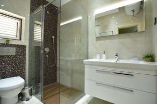 Виллы Villa Dragana Будва Вилла с собственным бассейном-93